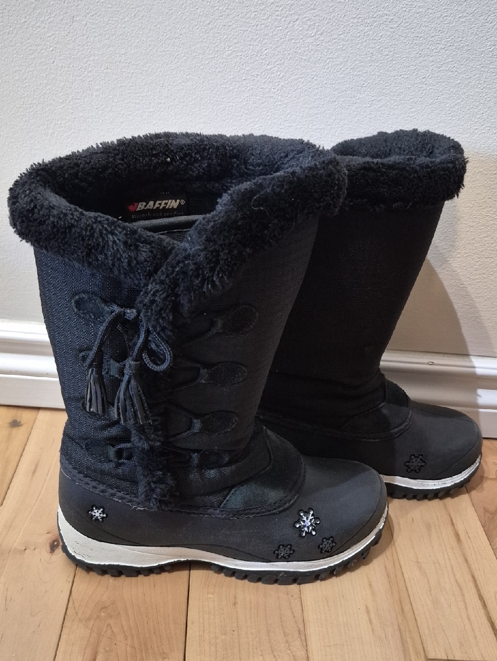 Baffin Girls Size 3 Black Winter Snow Boots - Cozy Faux-Fur Lining - Picture 2 of 9